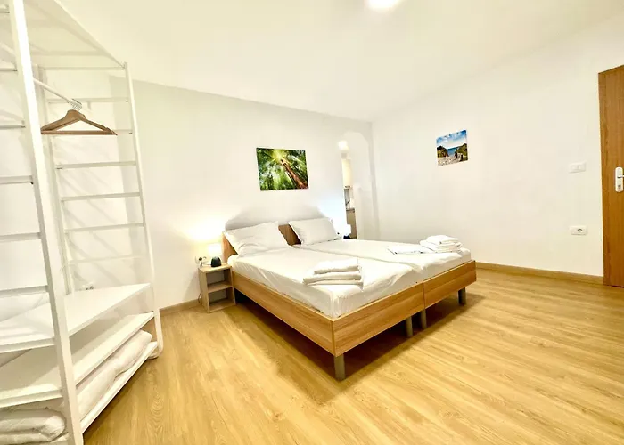 Casa Mirjan アパート ピラン