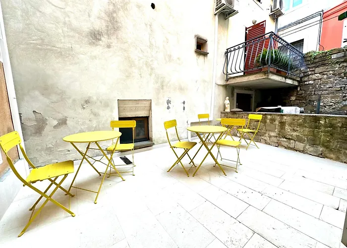 Casa Mirjan Apartment *